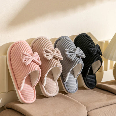 Pantoufles/Chaussons d'Hiver Femmes  - Bow Bliss