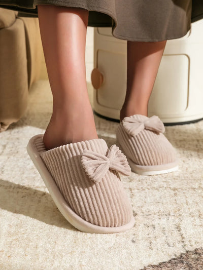 Pantoufles/Chaussons d'Hiver Femmes  - Bow Bliss