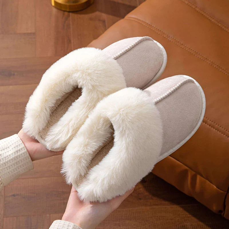 Pantoufles/Chaussons en Daim et Fourrure pour Femmes - Luxe et Chaleur