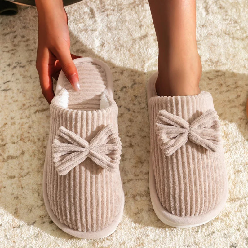 Pantoufles/Chaussons d'Hiver Femmes  - Bow Bliss